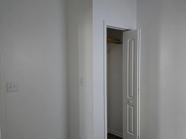 55 Chicago Ave #2 — Photo 8