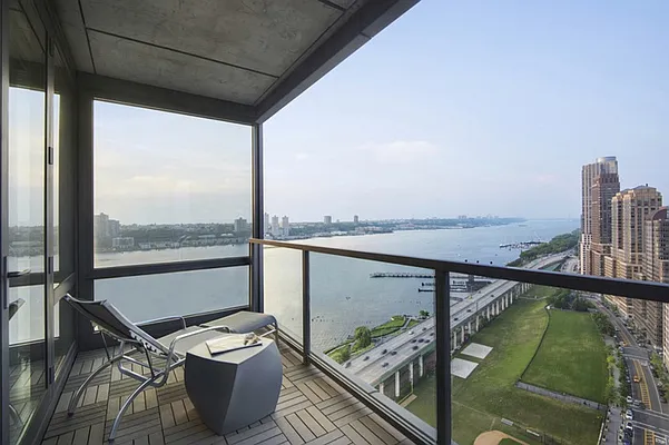 Rented by Nest Seekers International | media 23