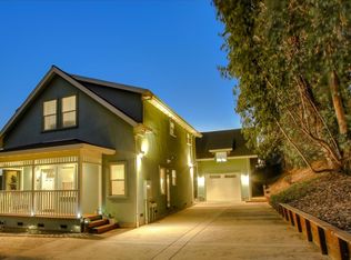 219 Western Dr, Santa Cruz, CA 95060