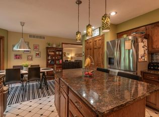 2507 E Round Hill Ln, Bloomington, IN