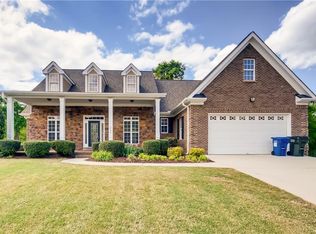 2136 Apalachee Trl, Monroe, GA 30656