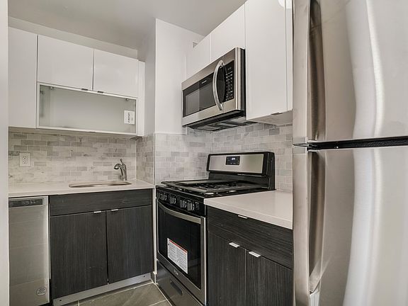 5th image of 145 E 27th St APT 10K