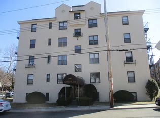 240 Alpine Pl APT 3C, Tuckahoe, NY 10707