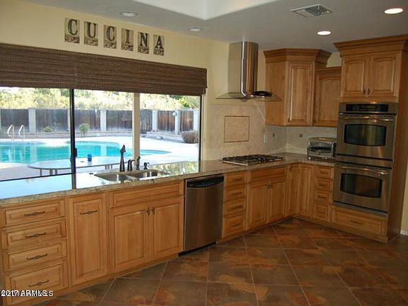4th image of 6211 E Keim Dr