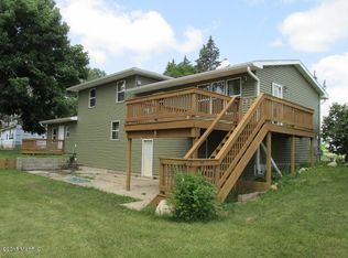 10844 N Lakeview Rd, Lakeview, MI 48850