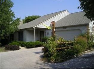 2252 E Cape Cod Dr, Bloomington, IN