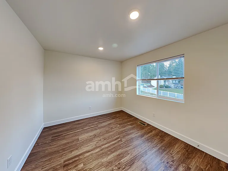 8205 125th St E — Photo 11