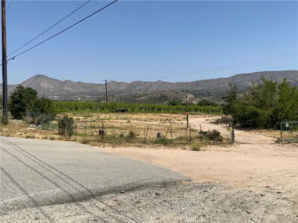 4747 Us Highway 138, Phelan, CA 92371