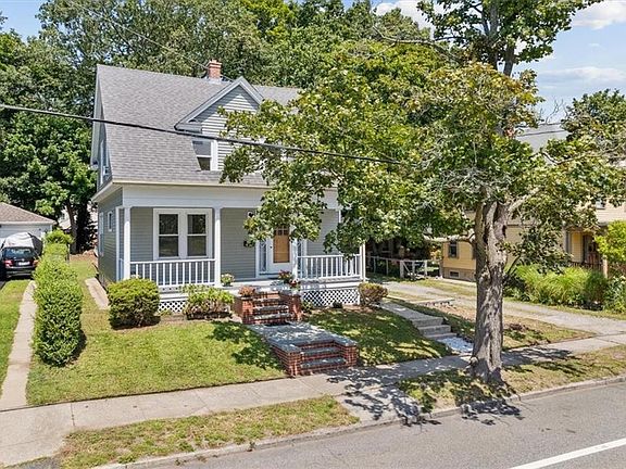 4th image of 85 Norwood Ave