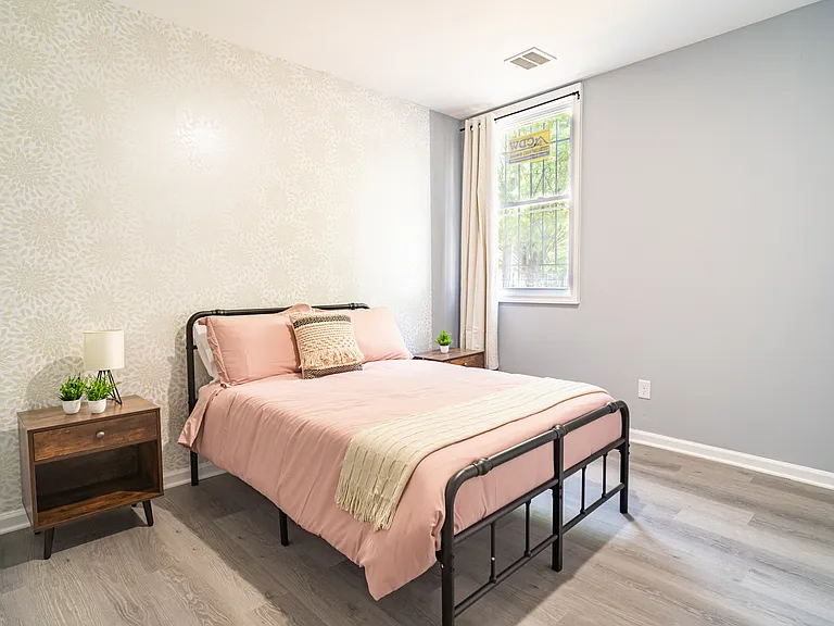 262 Camden St #1 — Photo 6