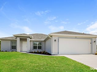 3903 22nd St W, Lehigh Acres, FL 33971