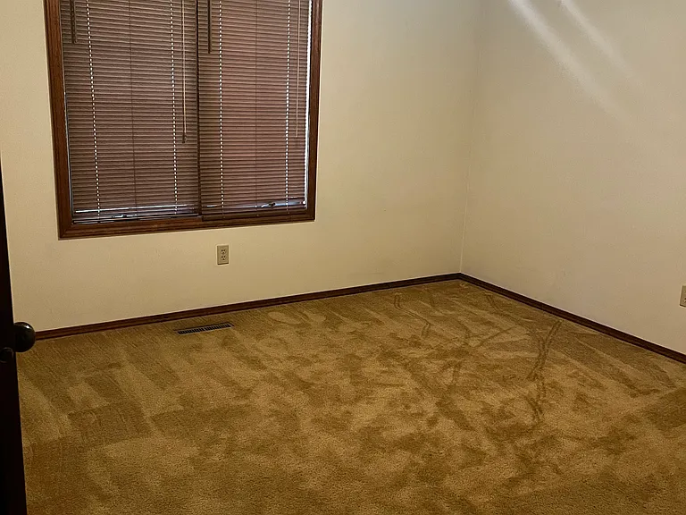 2119 S Ferguson Ave — Photo 11