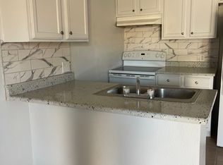 5247 W Lynwood St, Phoenix, AZ 85043