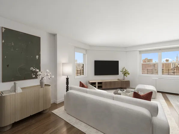 251 East 32nd Street image 1 of 11