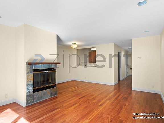 5th image of 700 Chiquita Ave APT 11