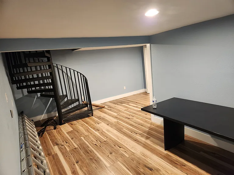 4504 Red River St #B — Photo 7