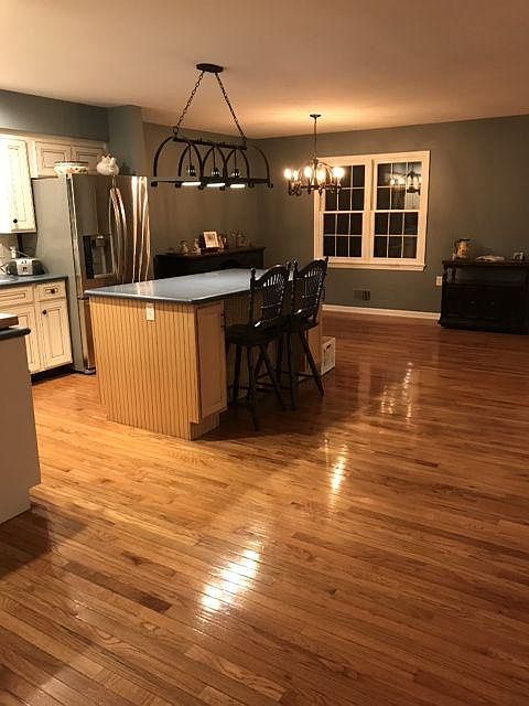 2nd image of 82 Goldfinch Dr