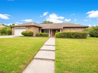 3918 Orange Lake Dr, Orlando, FL 32817