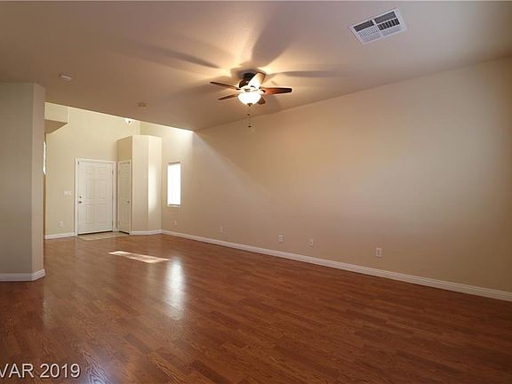 4th image of 2204 Spartan View Ct
