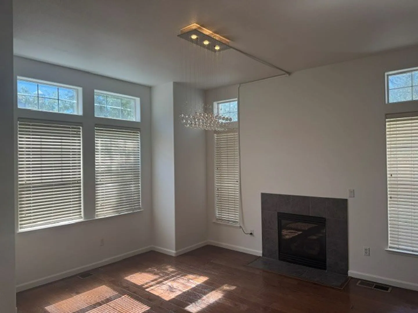 Three Bedroom near Wildcreek Golf Course — Photo 2