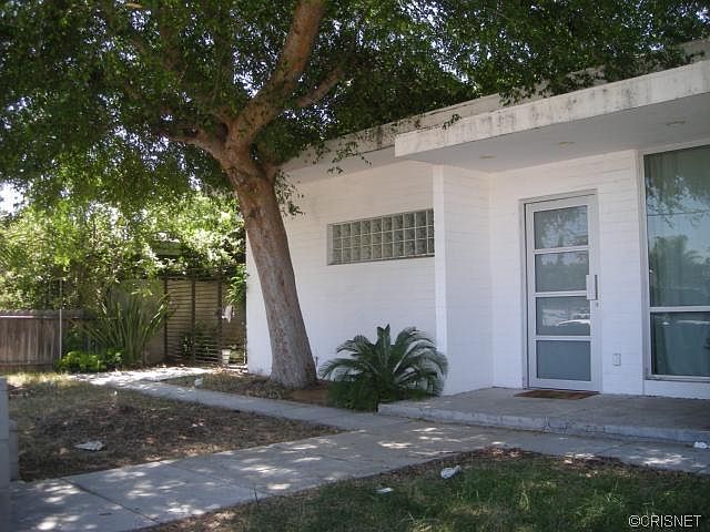 2nd image of 10735 Balboa Blvd