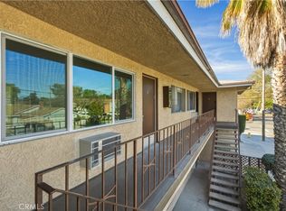 22862 15th St, Newhall, CA 91321