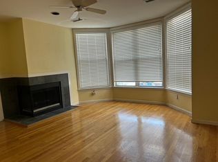 24 Chestnut St, Cambridge, MA 02139