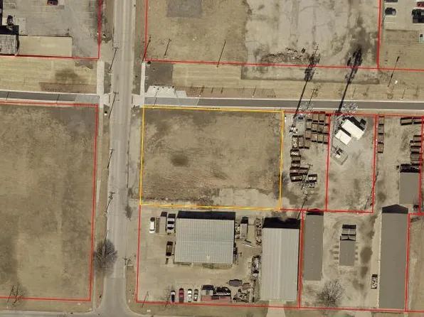 S 28th St, Council Bluffs, IA 51501