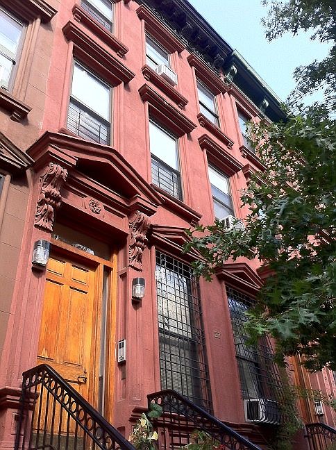 1st image of 27 W 127th St