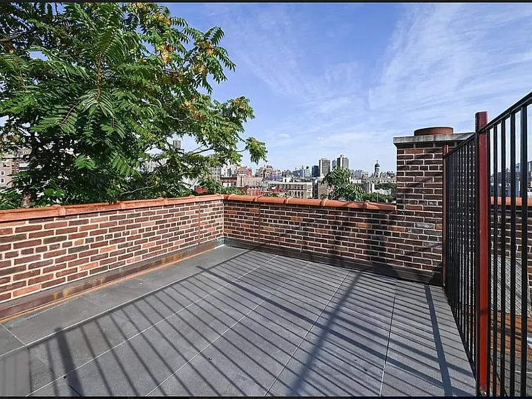 42 Grove St #6E — Photo 8