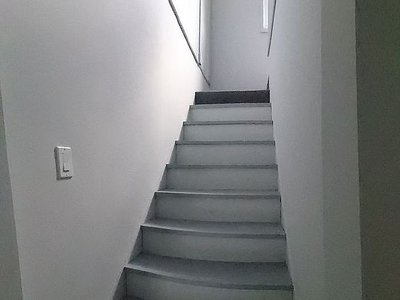 5th image of 1022 Canterbury Dr