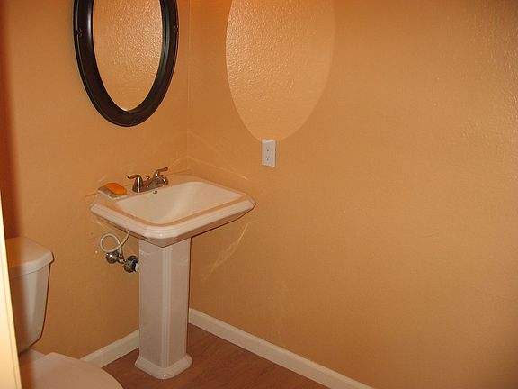5th image of 8054 N 31st Ln