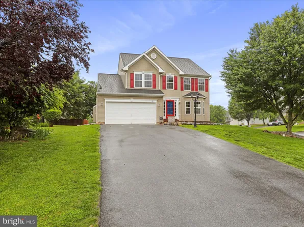 419 Quality Ter, Martinsburg, WV 25403