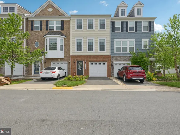 10723 Caledonia Meadow Dr, Manassas, VA 20112