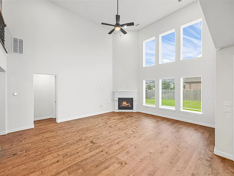 4627 Clear Creek Dr — Photo 9
