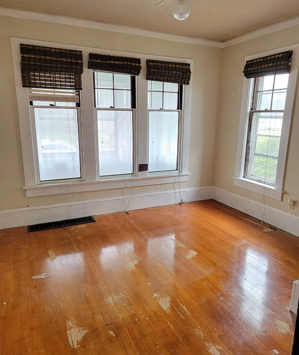 2 bed, 920 sqft, $1,695 — Photo 3