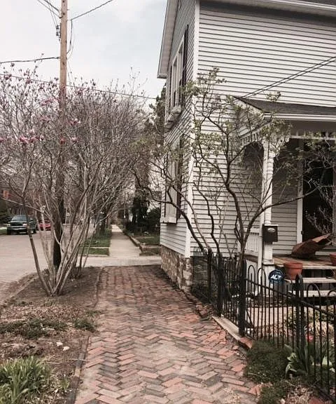 Bruck St — Photo 1