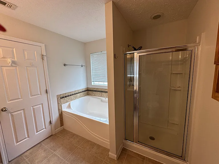 1016 Fulman Rd — Photo 9