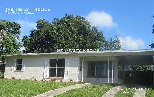 1st image of 1708 S Village Dr