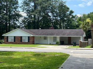 814 Robin Hood Trl, Statesboro, GA 30458