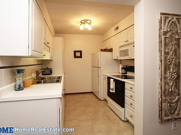 5th image of 4000 S 56th St APT 101A