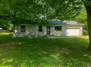 9475 Wellington Dr, Martinsville, IN 46151