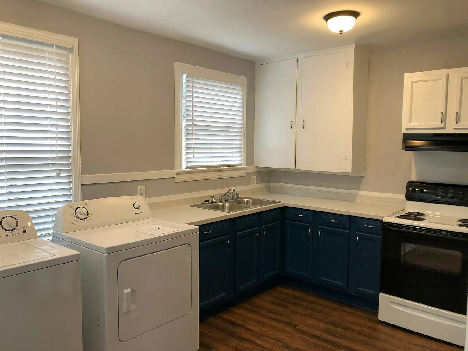 2 North Carlen Street, Unit A — Photo 3