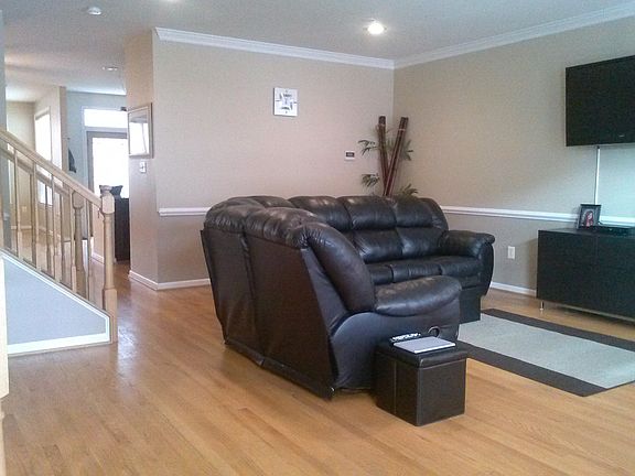 4th image of 5702 Governors Pond Cir