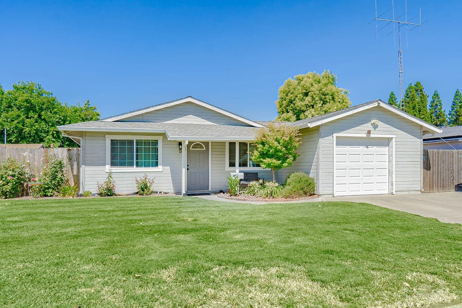 5 N Kern Ave, Woodland, CA 95695 Zillow
