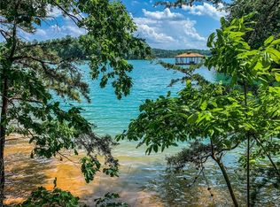 443 Peninsula Rdg, Sunset, SC 29685