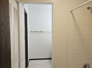 1666 Brownstone Blvd APT 524, Toledo, OH 43614