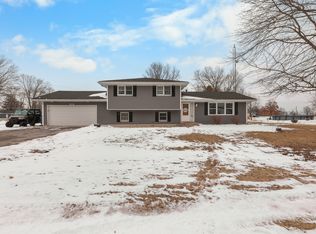 414 Betty St, Verona, IL 60479