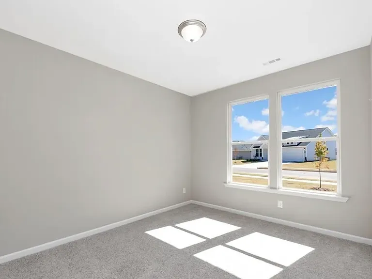 135 Plum Tree Ln — Photo 9