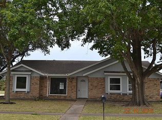 9642 Clanton St, Houston, TX 77080